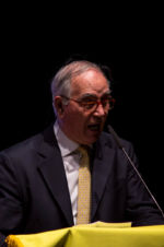 KosmoMedia, Efstathios Papadopoulos